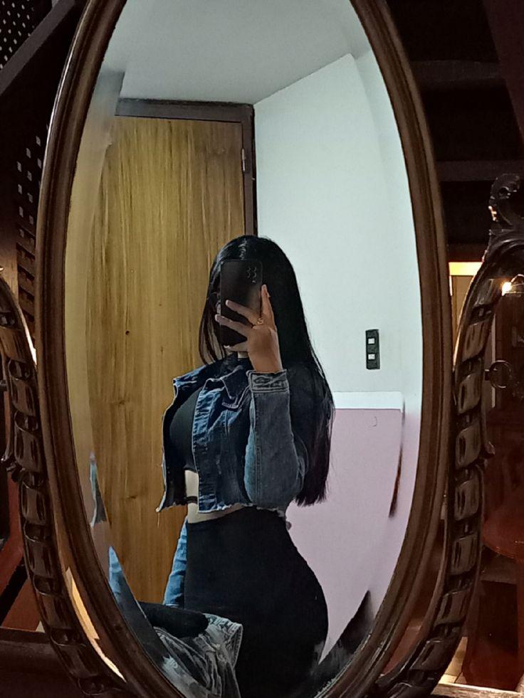 Chica busca chico en Sevilla: 