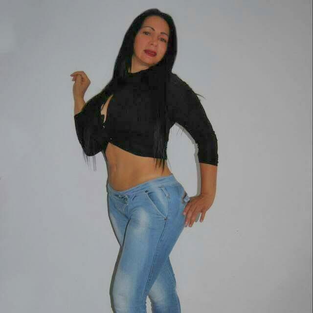 671466741: Chica busca chico en Alicante