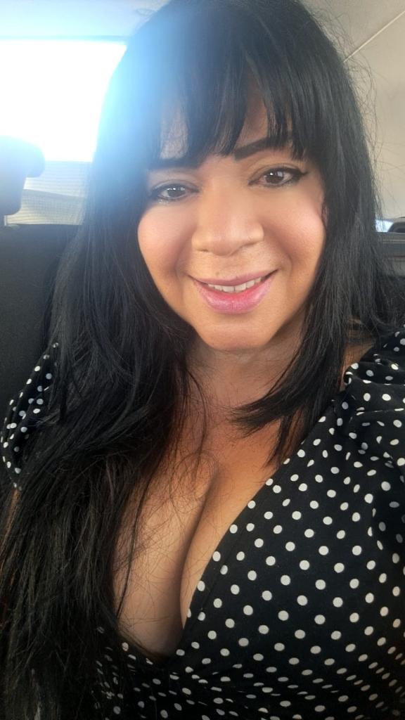 632116562: Chica busca chico en Orense