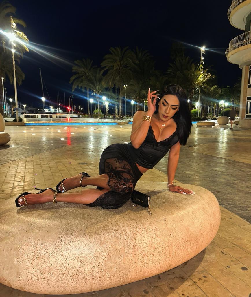 641092518: Transexual en Alicante