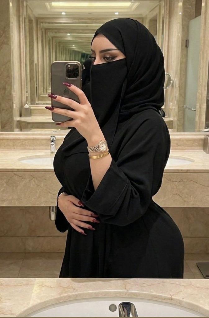 617815266: Chica busca chico en Málaga