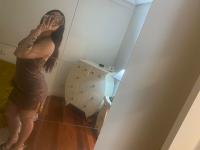 647315397: Chica busca chico en Madrid