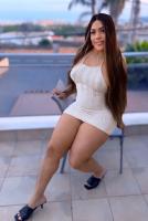 631443241: Chica busca chico en Ibiza