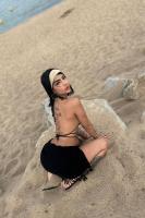 647315397: Chica busca chico en Madrid