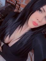 658392325: Chica busca chico en Ibiza