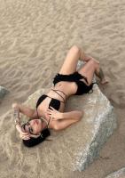 617746381: Chica busca chico en Madrid