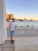 613216388: Chico busca chica en Málaga