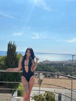 631453779: Chica busca chico en Madrid