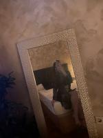 647315397: Chica busca chico en Madrid