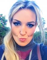 624370274: Chica busca chico en Cáceres