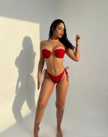 604101843: Chica busca chico en La Coruña