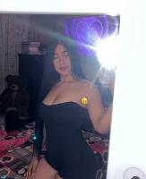 697708106: Chica busca chico en Granada