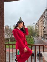 613135980: Travesti en Álava