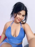 651696746: Chica busca chico en Sevilla