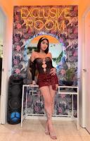 647315397: Chica busca chico en Madrid