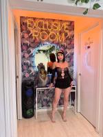 617746381: Chica busca chico en Madrid