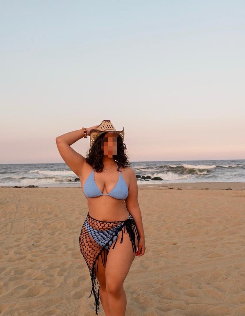 631301094: Chica busca chico en Las Palmas