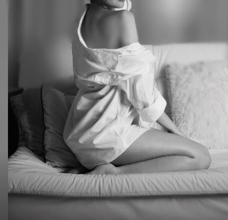 695272885: Chica busca chico en Madrid