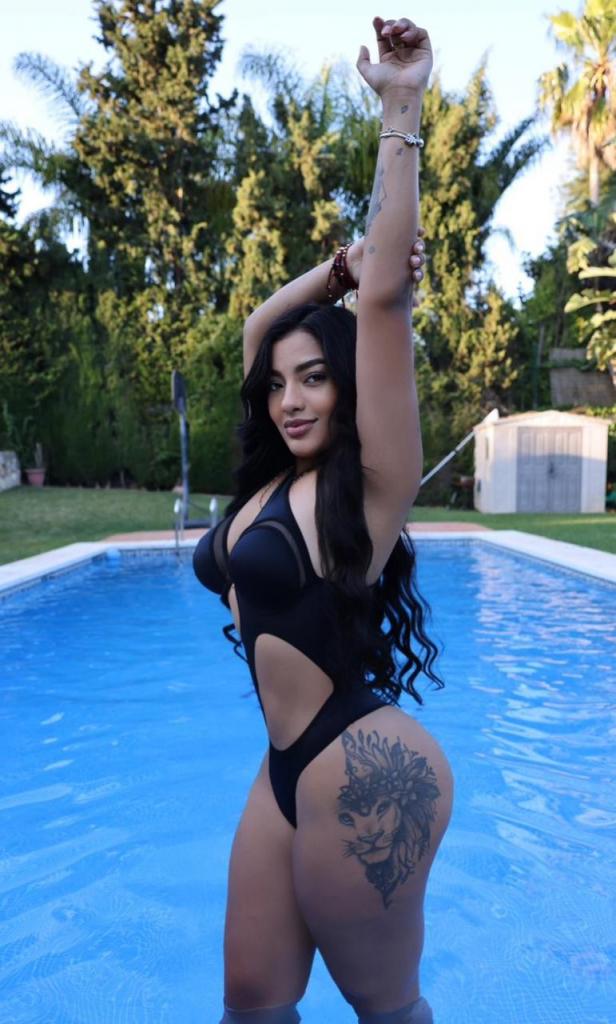 Chica busca chico en Málaga: Chica busca chico