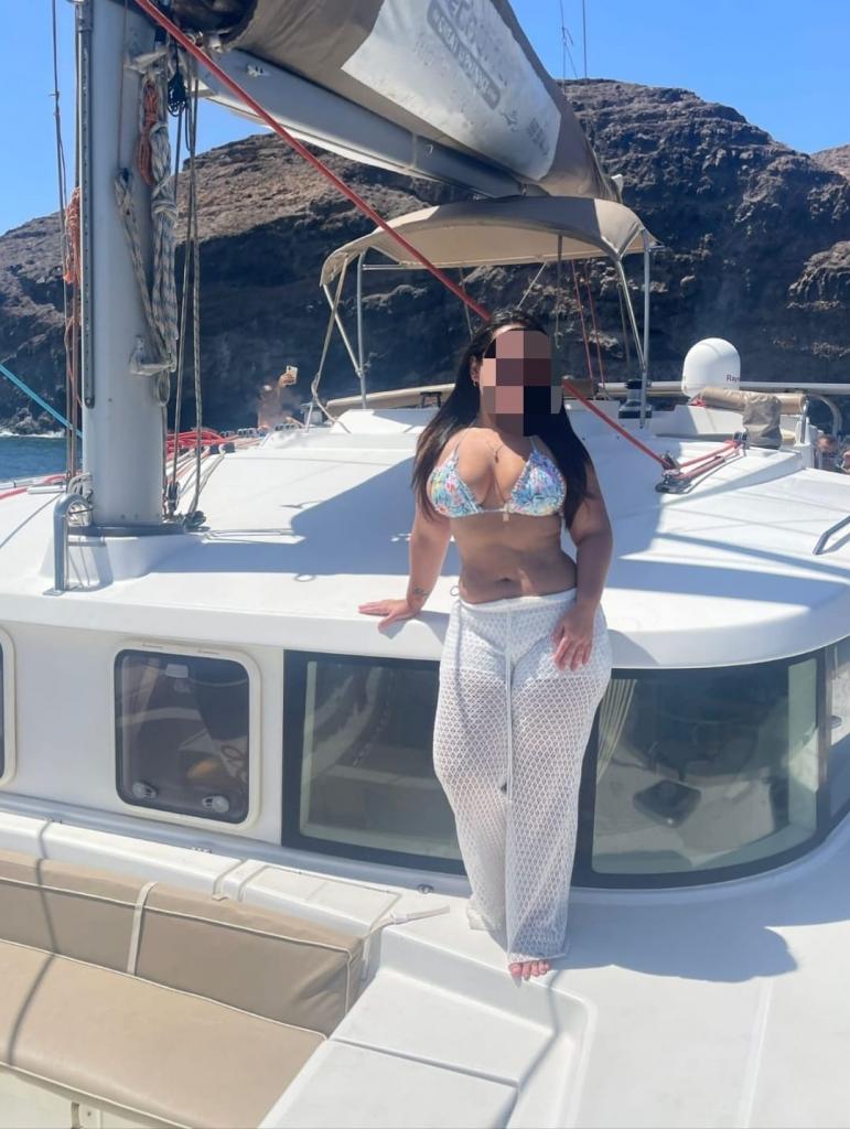 Chica busca chico en Tenerife: 