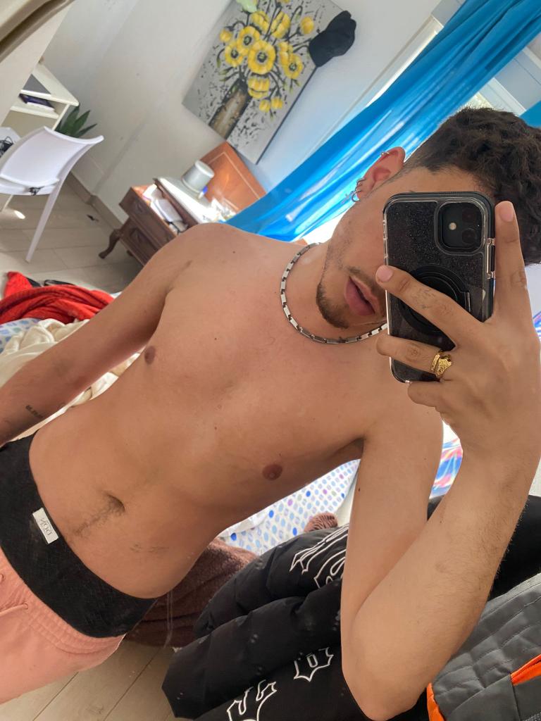 Chico busca chica en Alicante: 