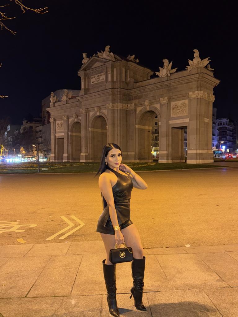 Chica busca chico en Mallorca: 