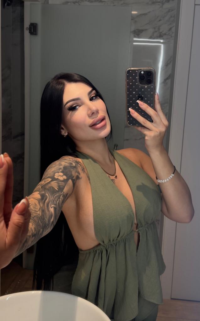 Chica busca chico en Murcia: Chica busca chico