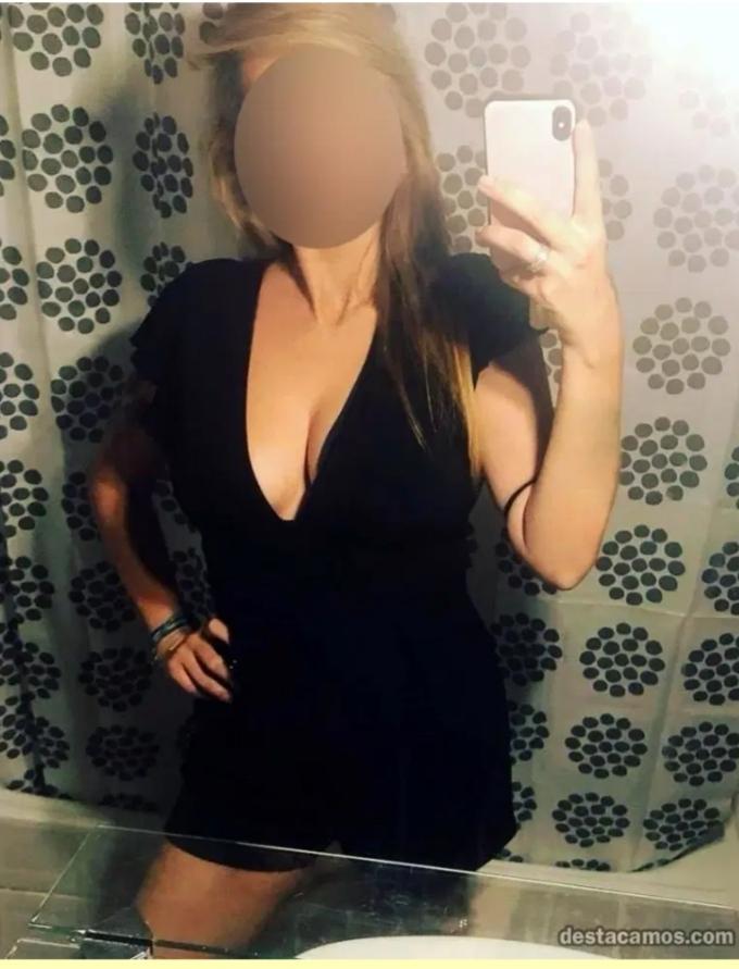 Chica busca chico en La Coruña: 