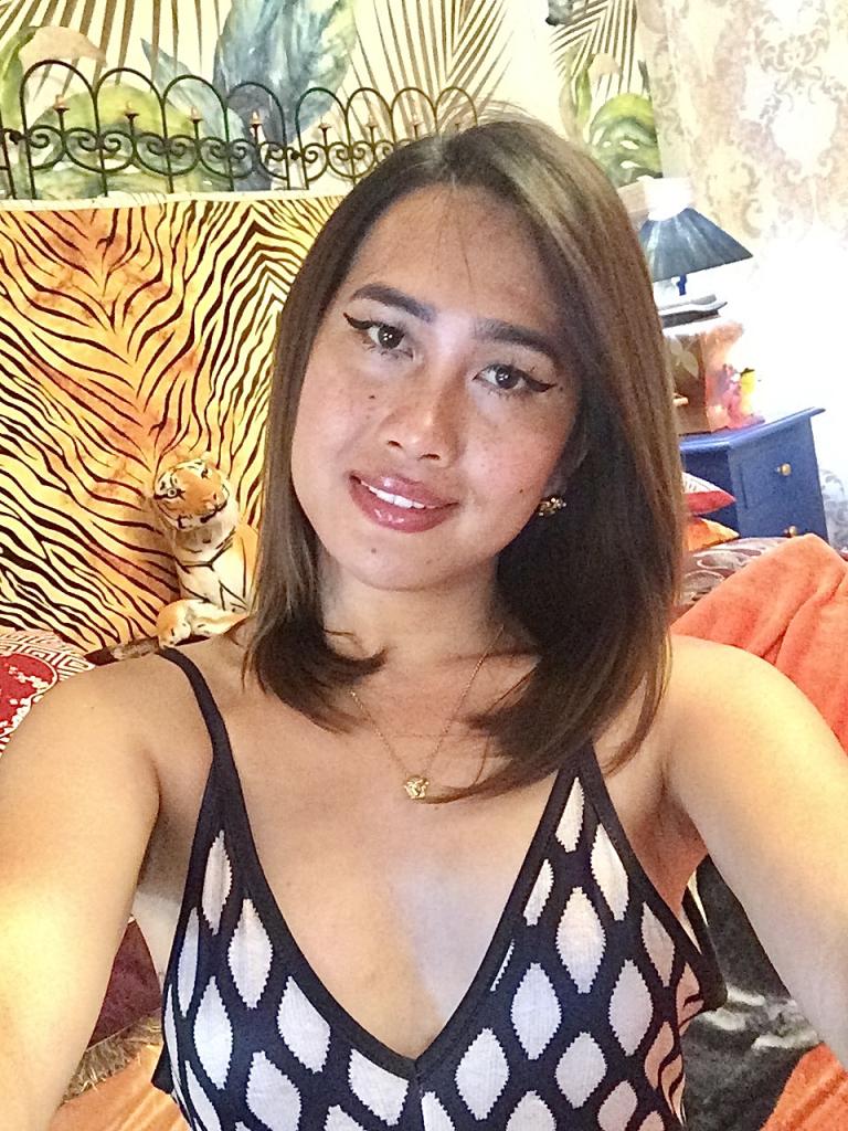 Chica busca chico en Málaga: Chica busca chico