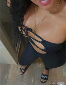 631371863: Chica busca chico en Zamora