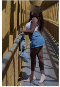 634357196: Chica busca chico en Tenerife