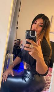 643212646: Chica busca chico en Madrid