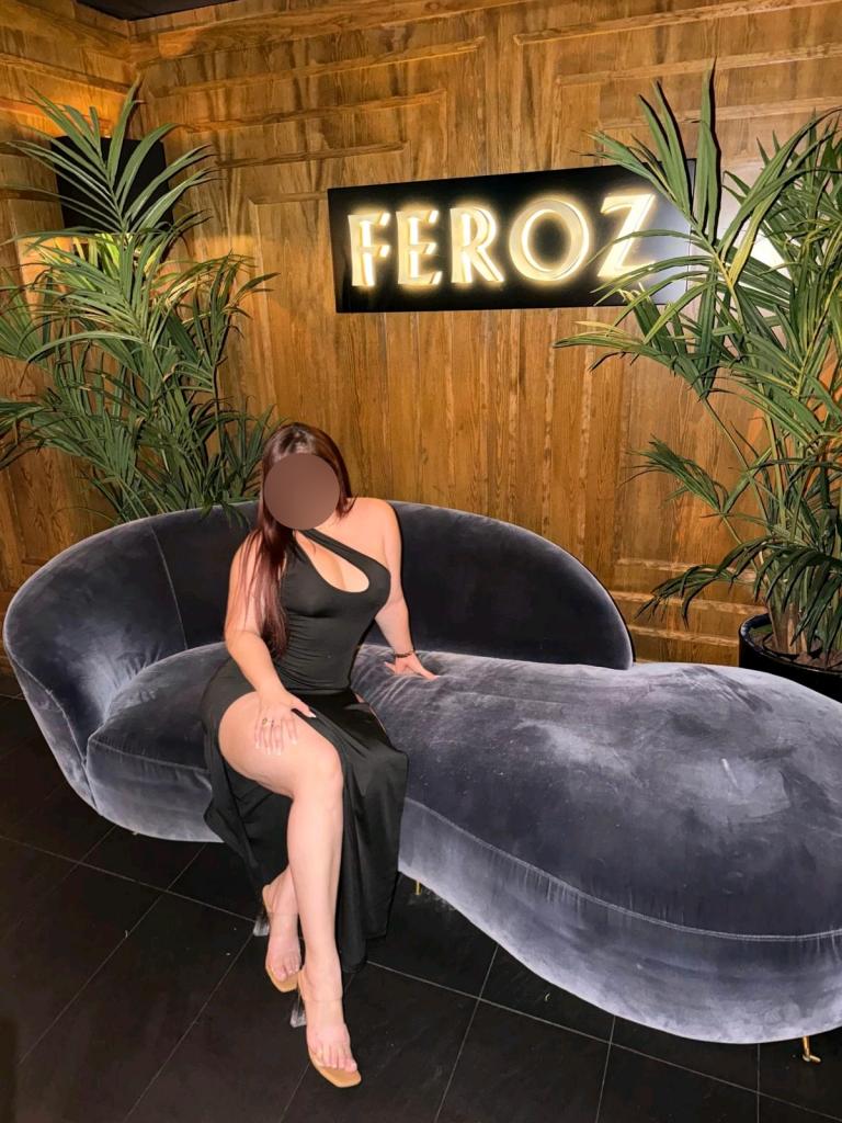 Chica busca chico en Barcelona: 