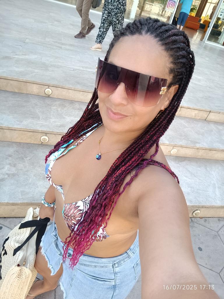 661486108: Chica busca chico en Ciudad Real