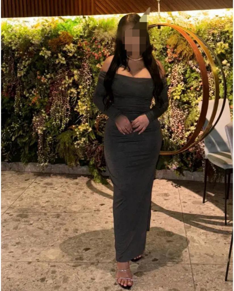 627669177: Chica busca chico en Barcelona