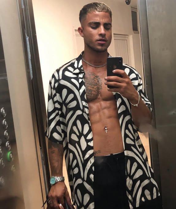 672808766: Chico busca chica en Barcelona