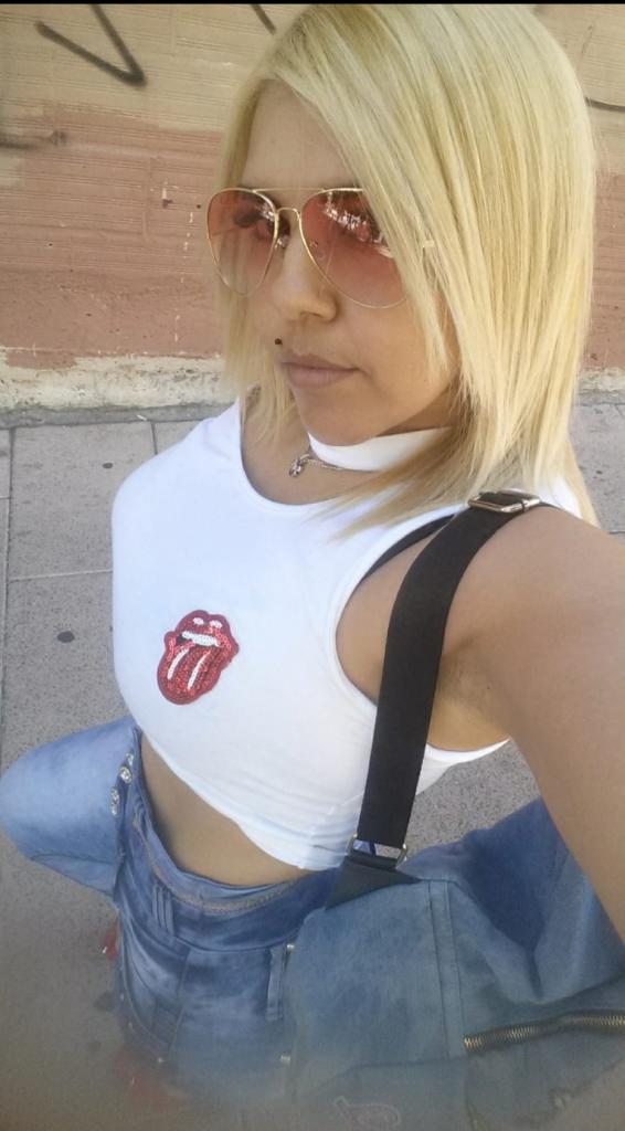 611242688: Chica busca chico en Madrid