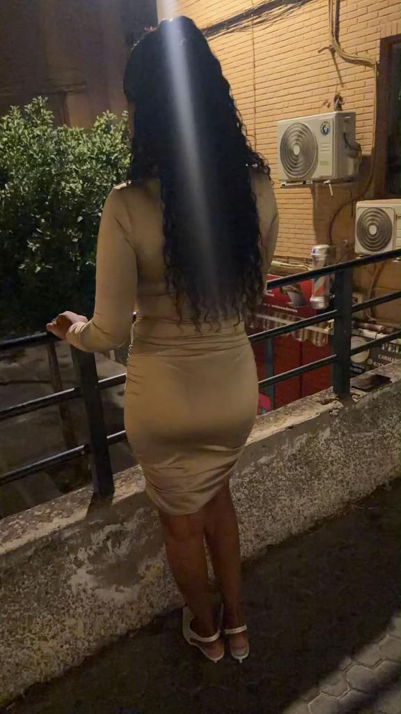 Chica busca chico en Sevilla: 