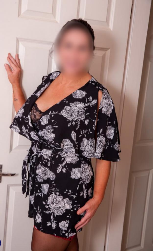 Chica busca chico en La Coruña: 