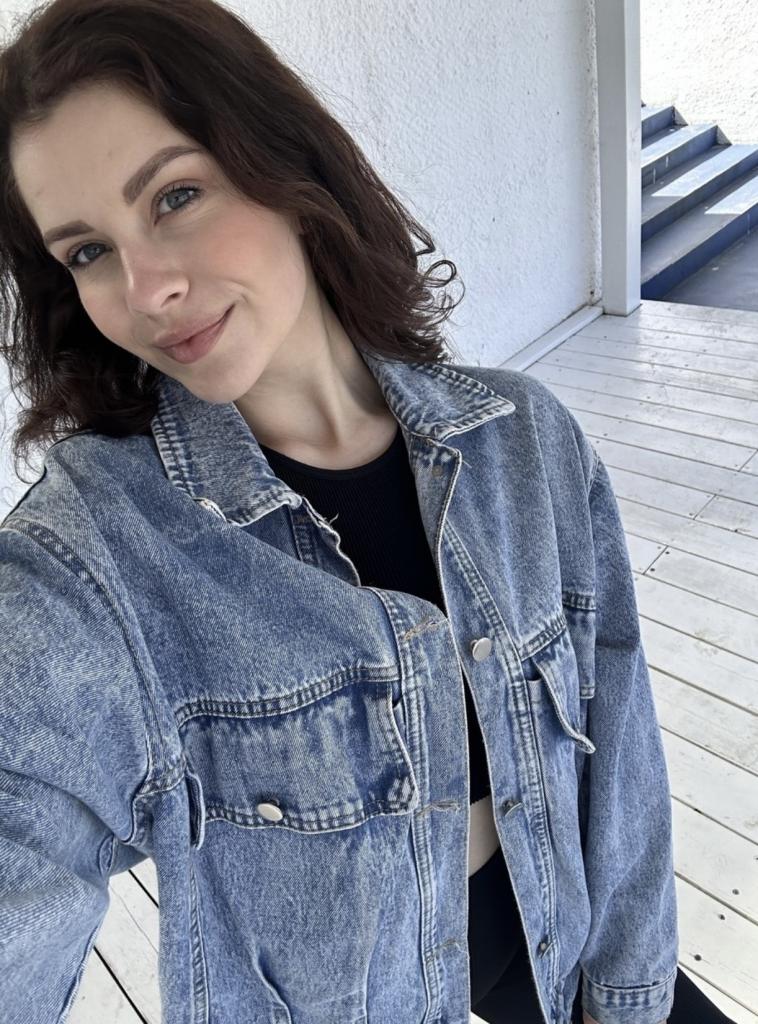 Chica busca chico en Almería: 