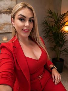 642990819: Chica busca chico en León