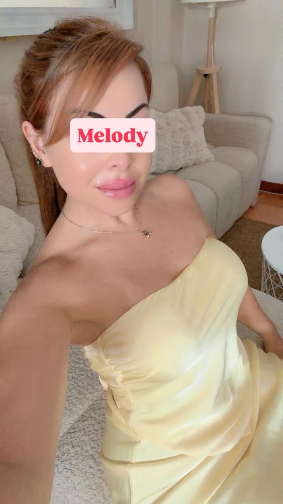 Chica busca chico en Cádiz: 