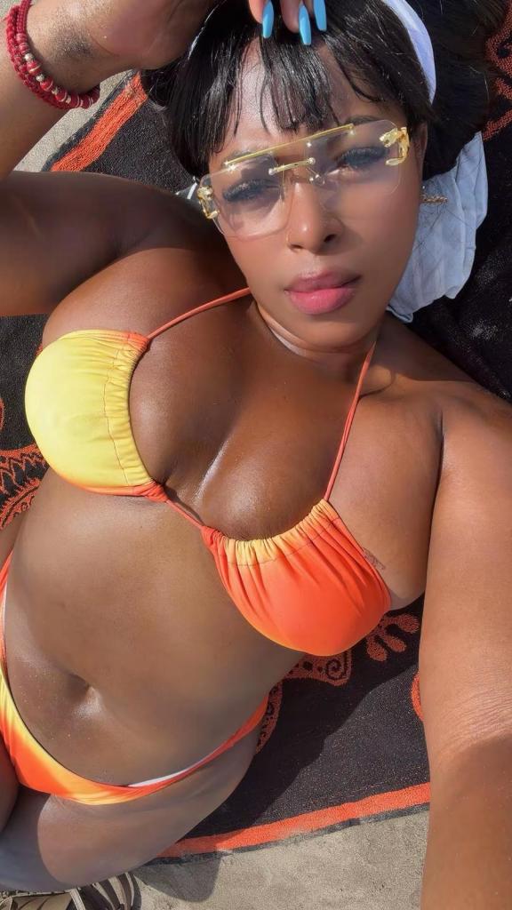 Chica busca chico en Tenerife: Chica busca chico