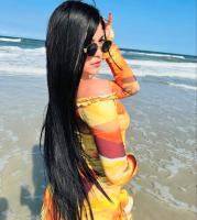 671784023: Chica busca chico en Barcelona