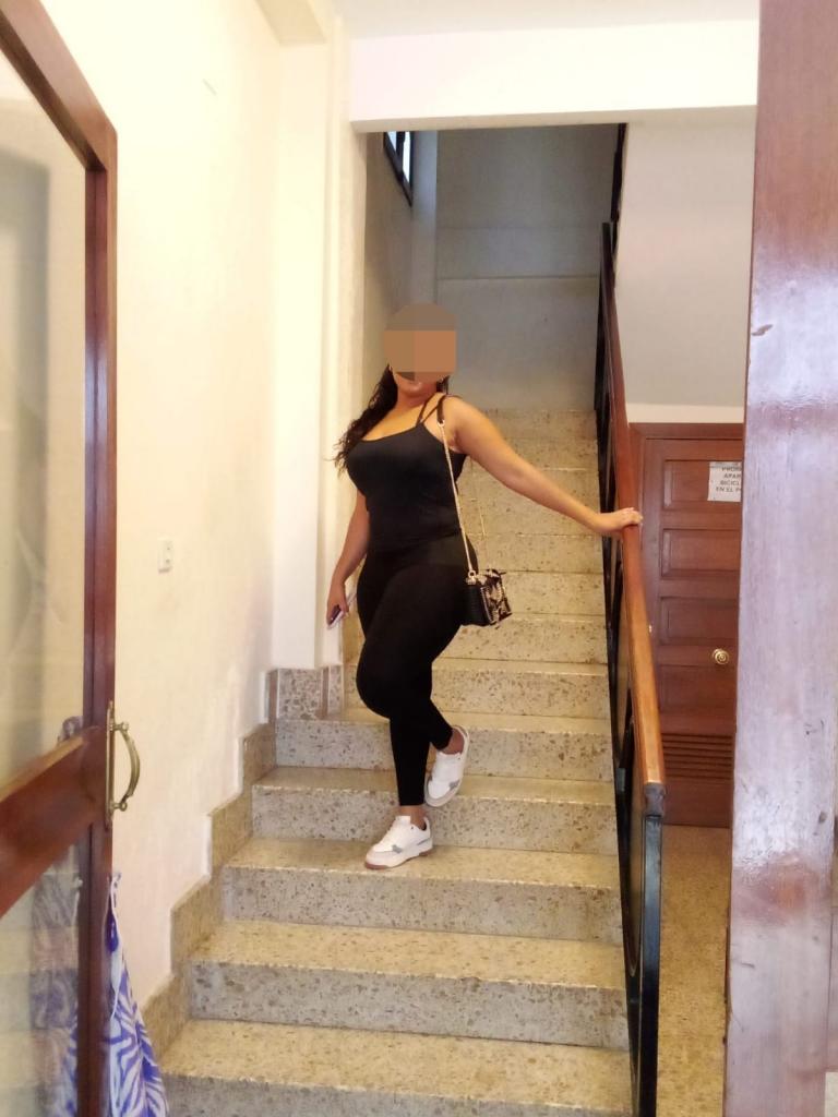 Chica busca chico en Ceuta: 