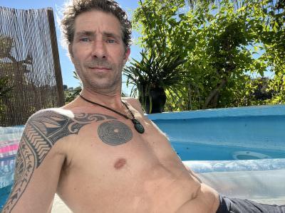 Chico busca chica en Málaga: 