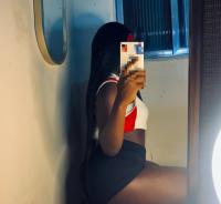 614631923: Chica busca chico en Sevilla