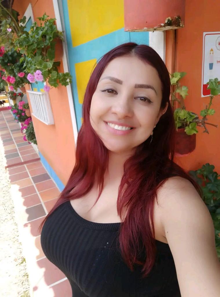 613224640: Chica busca chico en Badajoz