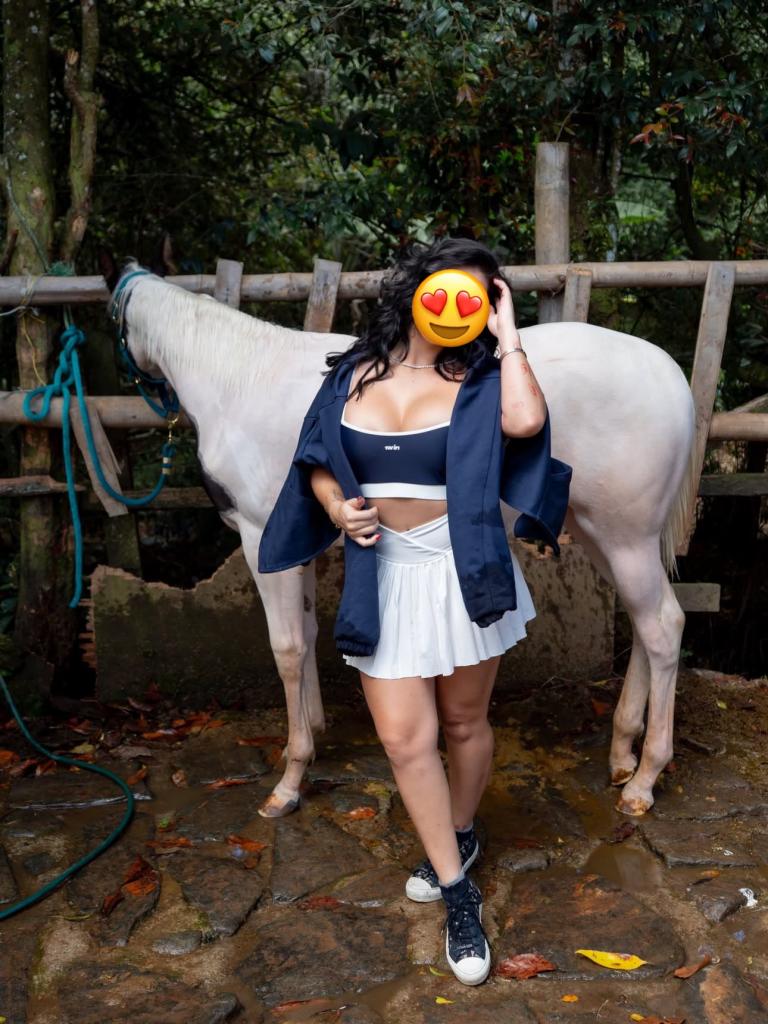 Chica busca chico en Almería: 
