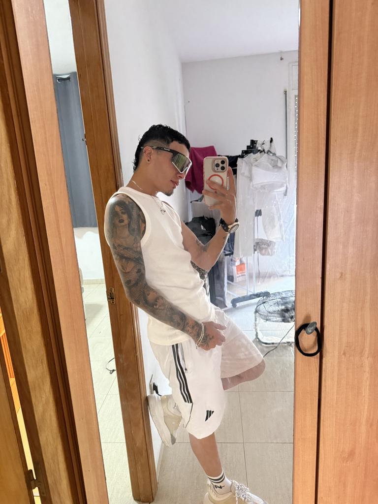 643701664: Chico busca chica en Tarragona